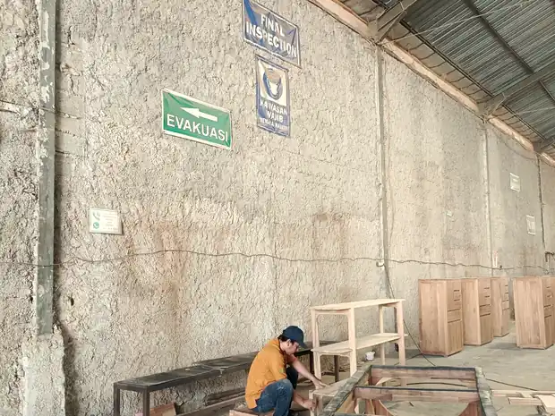 The final inspection area on the workshop floor